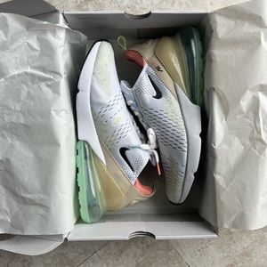 Nike Air Max 270